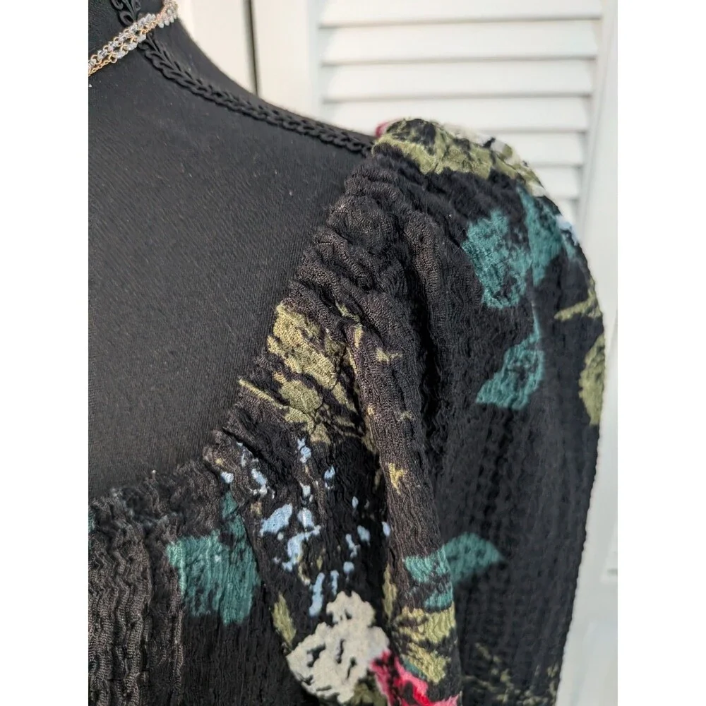 LOFT Top Women's M Multi Floral Blouse Peasant Whimsigoth Smocked Boho Puff Slv